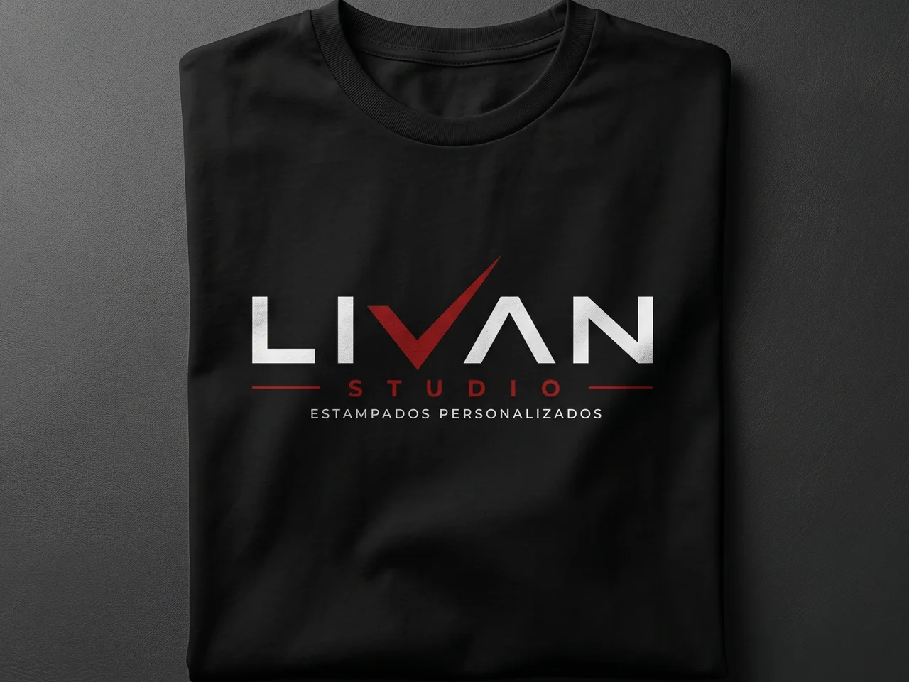 Prenda personalizada con el logotipo de Livan Studio